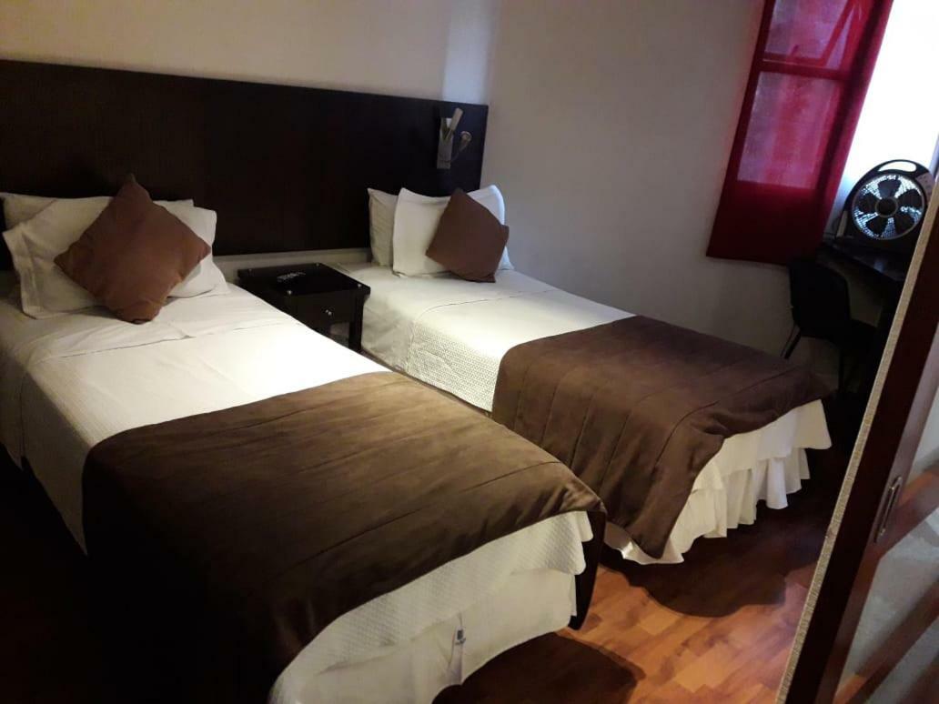 Apart Merced Apartamento *
